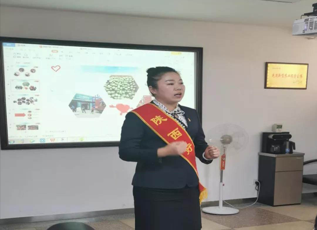 神木市“讲党史、学榜样、做好人”新时代文明实践巡讲活动走进神木市农业投资集团有限